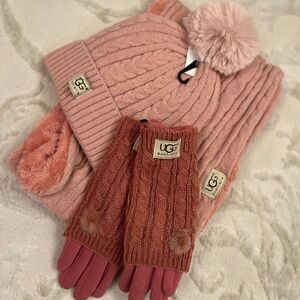 UGG Winter Pink Mauve   Sweater Weather pom pom hat infinity scarf Set. NWT
